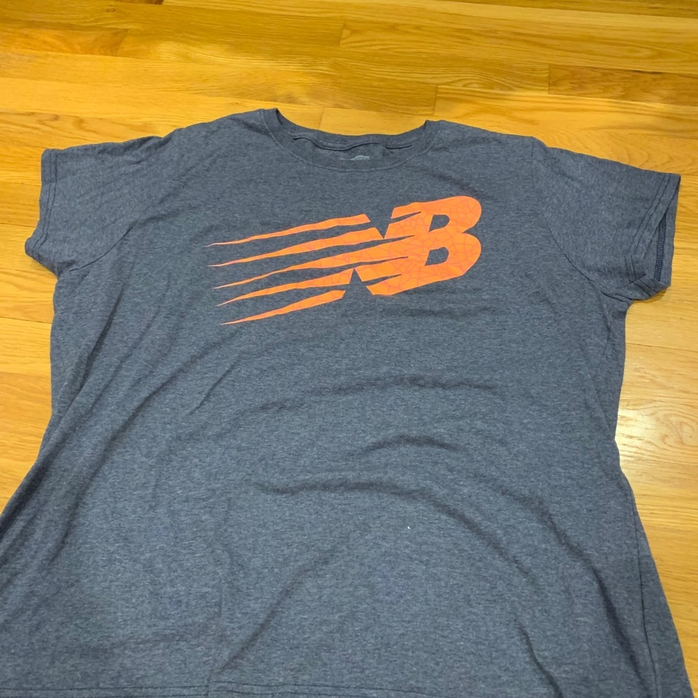 New Balance T-shirt